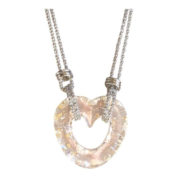 Urban Outfitters NWT Double Strand Silver Tone Acrylic Heart Pendant Necklace - Picture 9 of 16